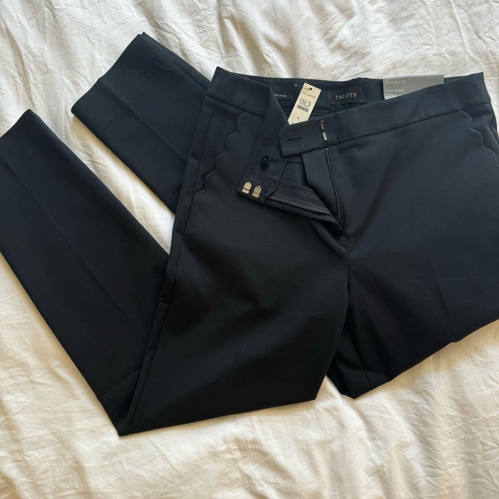 NWT Black Slim Ankle Talbots Pants with Scallop Detail